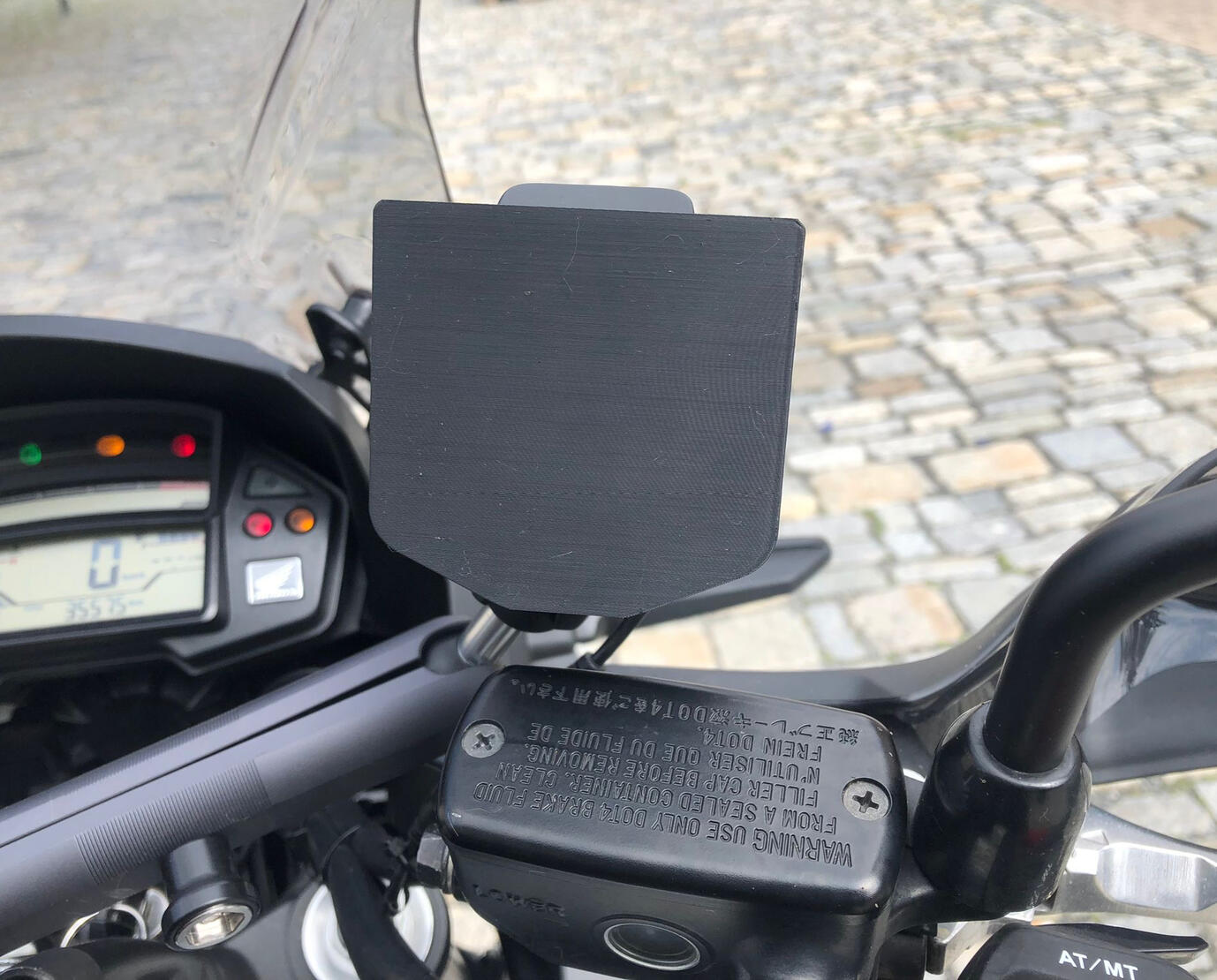 Abdeckung für Navihalterung